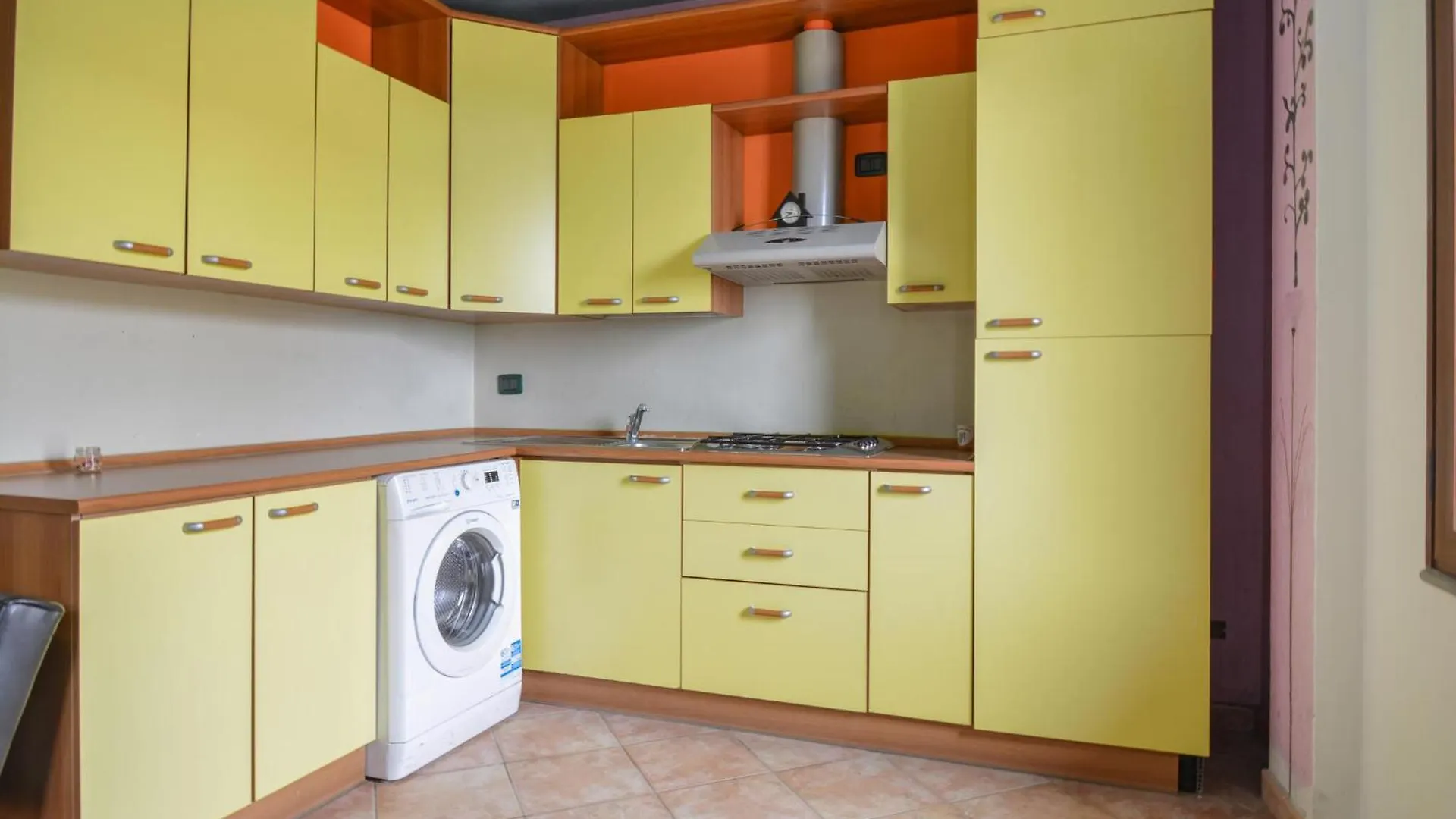 Lovely Apartment In Ilbono With Kitchen